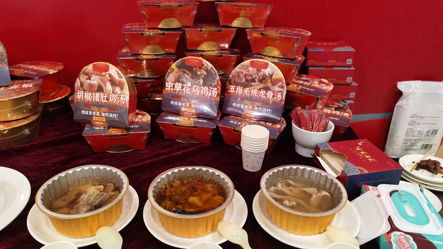 全自动泡椒牛肉盒装包装生产线：高效保鲜，赋能食品工业量产