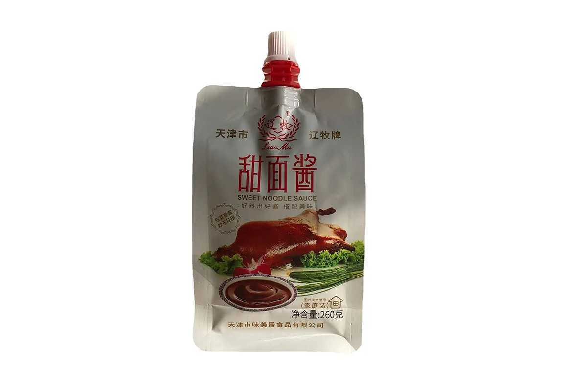 甜面酱包装革新者 —— 全自动自立吸嘴袋灌装旋盖机,高效赋能食品工厂量产