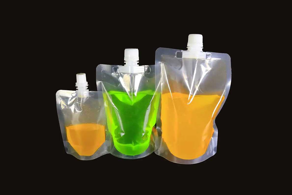 破解量产难题：吕工机械全自动吸嘴袋灌装机