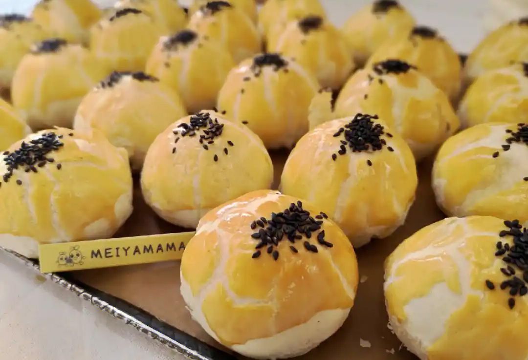 1731383011692200.jpg 蛋黄酥01.jpg