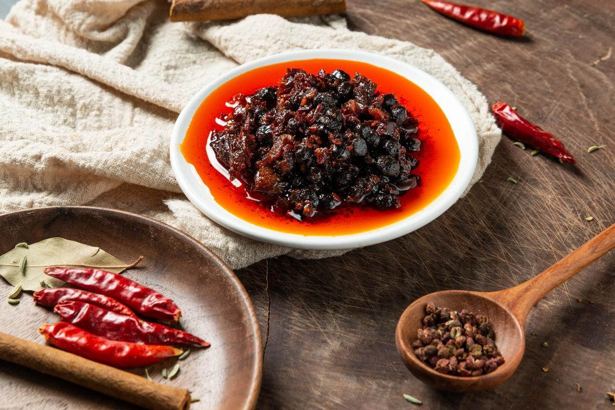 酱料与薯条同线生产？揭秘食品企业“柔性爆单”背后的智能包装新引擎