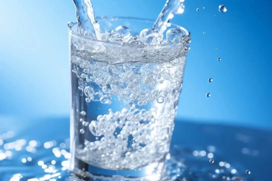 1760685235262500.jpg 富氢水01.jpg